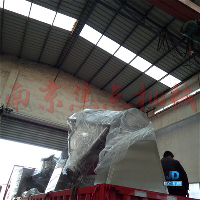 方錐混合機(jī)和三維混合機(jī)發(fā)貨，藥廠(chǎng)專(zhuān)用